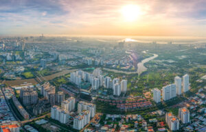 Giá bất động sản TPHCM tăng nóng với nghịch lý khó giải